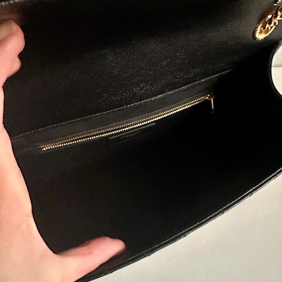 YSL Saint Laurent Large Monogram Envelope Matelasse - Picture 5 of 15